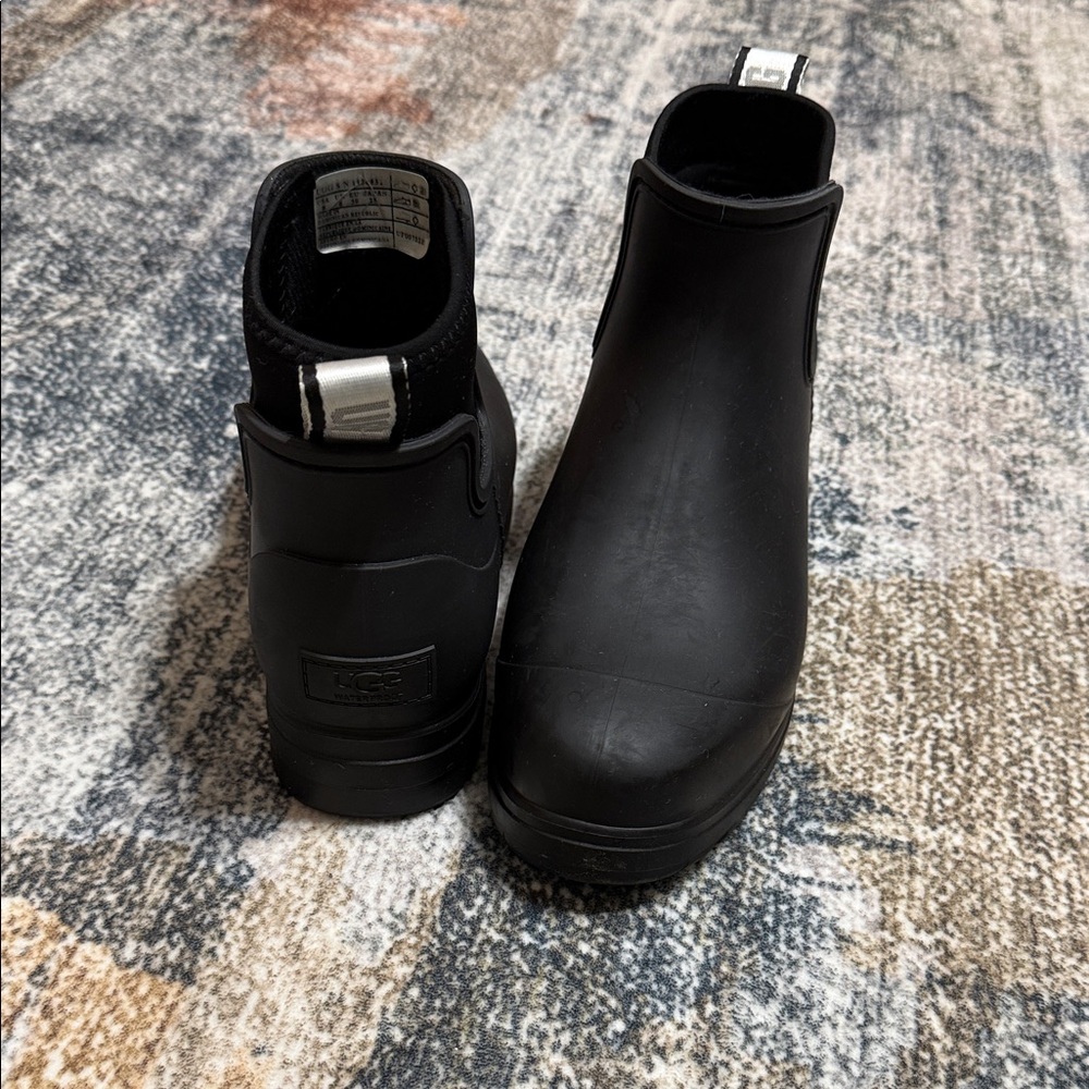 UGG Black Waterproof Droplet Rain Booties